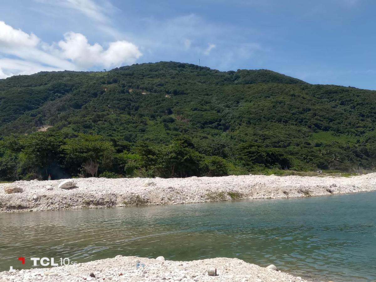 Beachfront Apartment, Quiet 4 Beds, 1 Bath, Ac, Wi-Fi, Hot Water, In Paraiso Near Los Patos 外观 照片