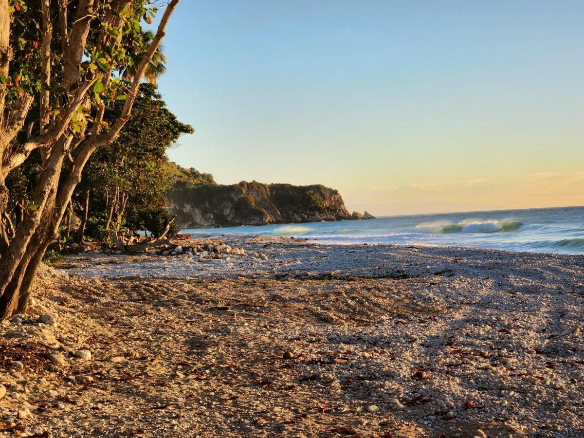 Beachfront Apartment, Quiet 4 Beds, 1 Bath, Ac, Wi-Fi, Hot Water, In Paraiso Near Los Patos 外观 照片