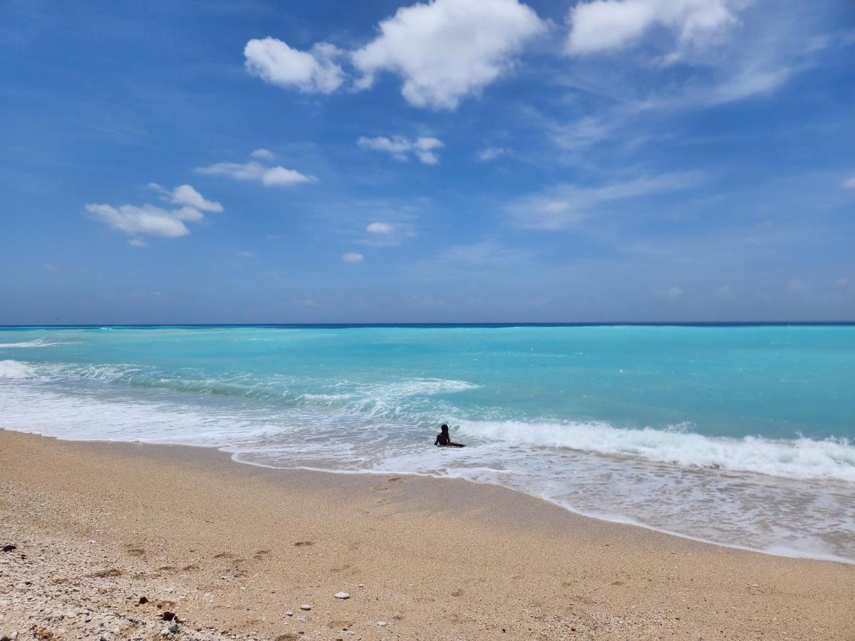 Beachfront Apartment, Quiet 4 Beds, 1 Bath, Ac, Wi-Fi, Hot Water, In Paraiso Near Los Patos 外观 照片