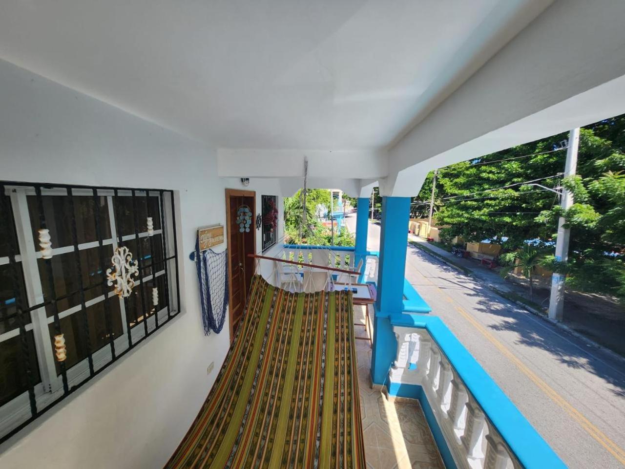 Beachfront Apartment, Quiet 4 Beds, 1 Bath, Ac, Wi-Fi, Hot Water, In Paraiso Near Los Patos 外观 照片